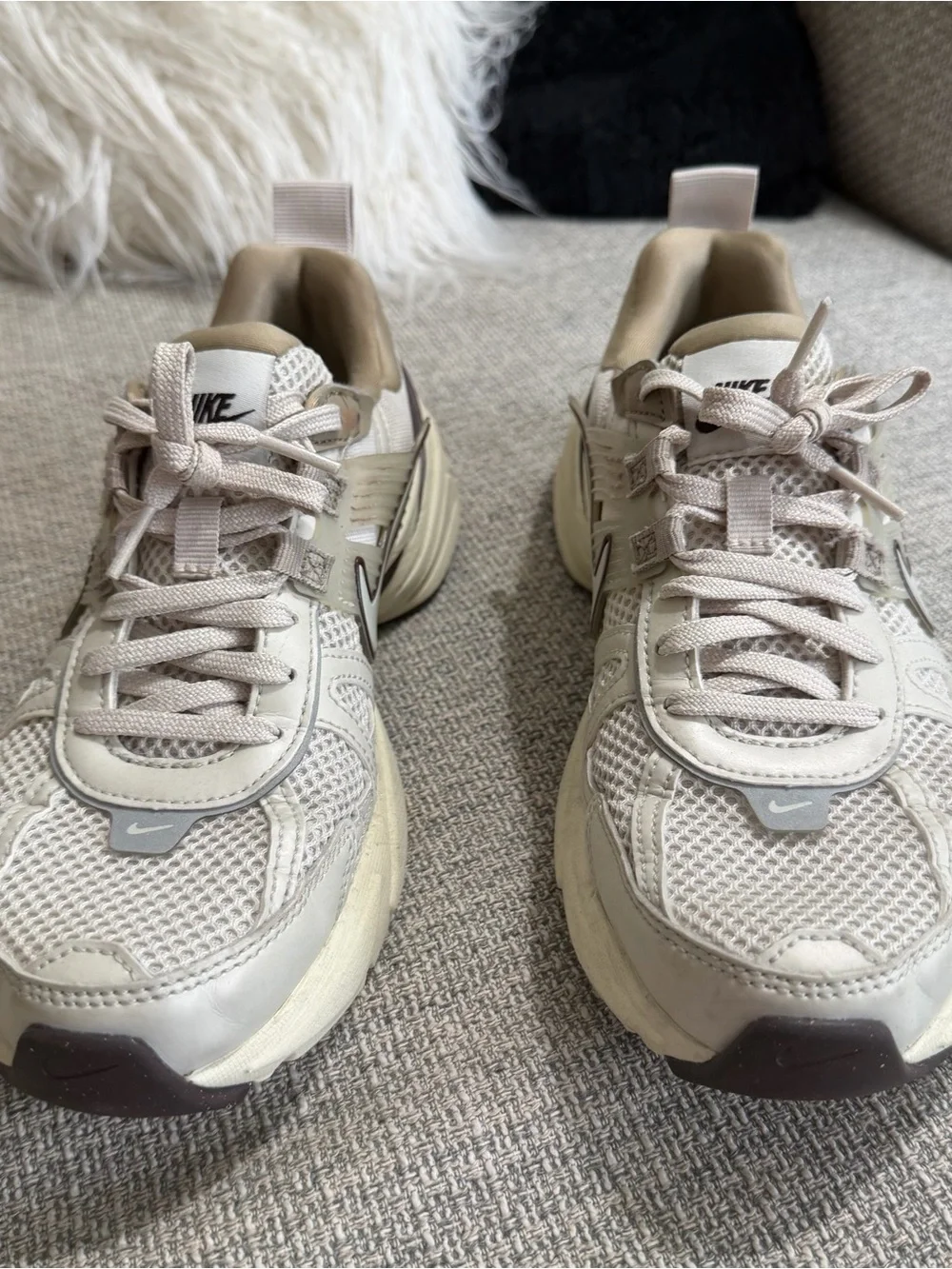 Nike VK2 Sneakers in Cream and Brown